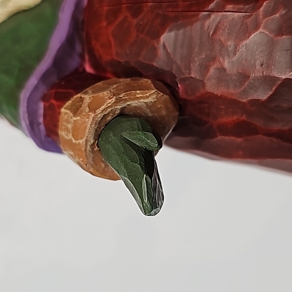 Jim Shore Heartwood Creek Enesco Santa Figurine, C105535 - Picture 7 of 16